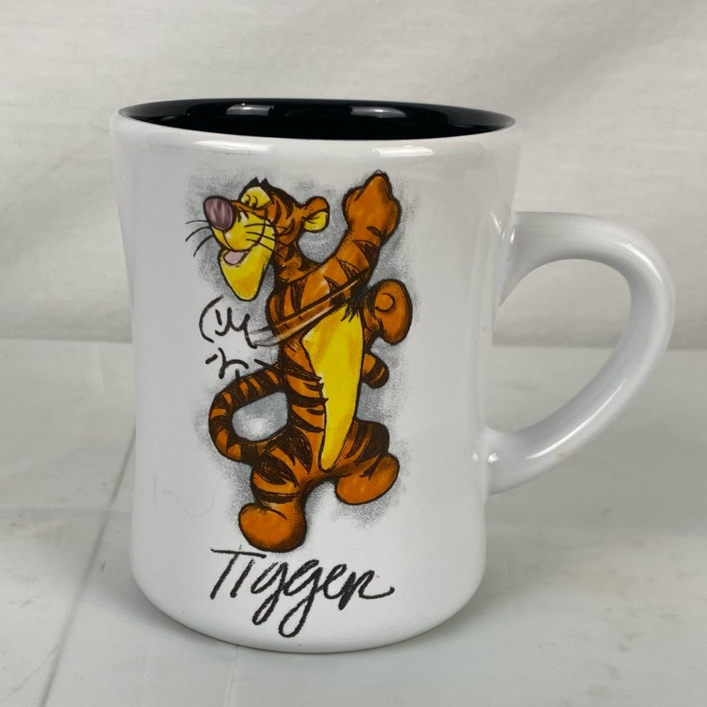 VINTAGE THE DISNEY STORE CERAMIC TIGGER COFFEE CUP MUG 16OZ